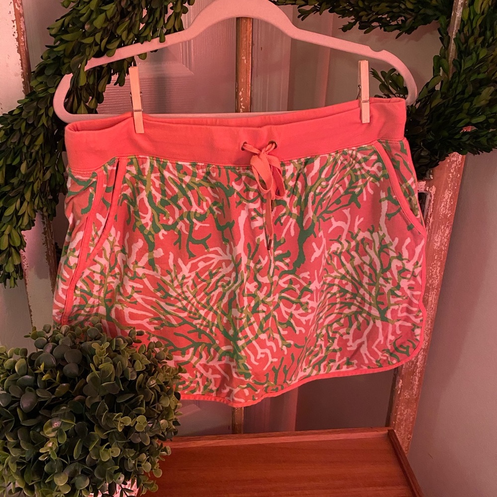 Crown and Ivy skirt